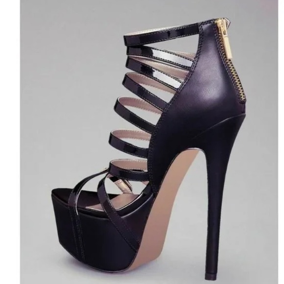 Y2K BEBE Nadiya Black Patent Leather Gold Zip High Heels Sandals Strappy Size 7 - Picture 2 of 9